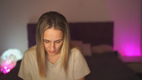 Tina online show from December 29, 1:45 am