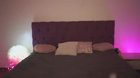 Tina online show from December 29, 5:33 pm