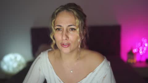 Tina online show from January 1, 11:51 pm