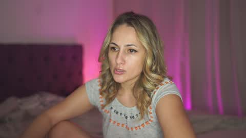 Tina online show from February 1, 5:26 pm