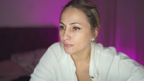 Tina online show from February 7, 11:13 pm