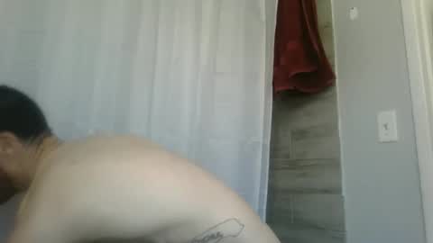 Snapshot of notmedesigned chatting on May 9, 9:31 pm notmedesigned online show from May 9, 9:31 pm