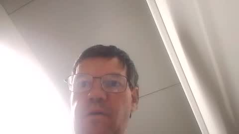 notmesaidteflee online show from June 9, 3:18 am