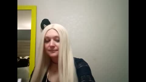 notouchmami online show from January 31, 9:02 pm