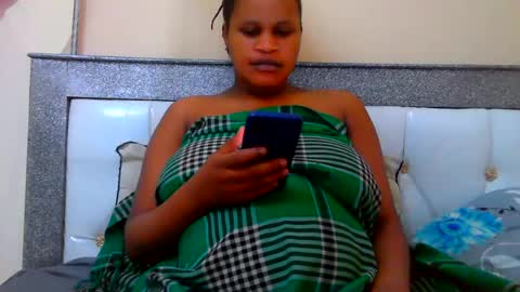 Snapshot of notoy1 chatting on July 14, 2:27 am notoy1 online show from July 14, 2:27 am