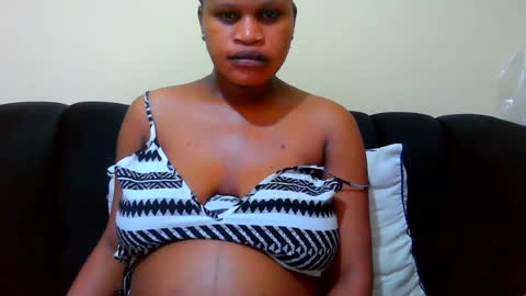 Snapshot of notoy1 chatting on July 23, 1:52 am notoy1 online show from July 23, 1:52 am