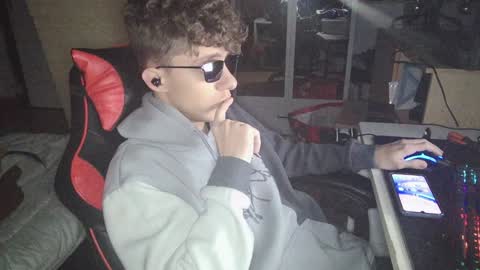 NotSpace   online show from December 1, 9:04 pm