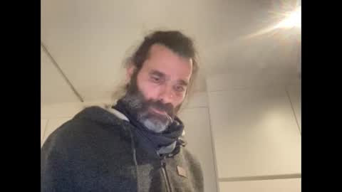 Snapshot of notthatkindofguy6666 chatting on December 3, 2:47 am notthatkindofguy6666 online show from December 3, 2:47 am