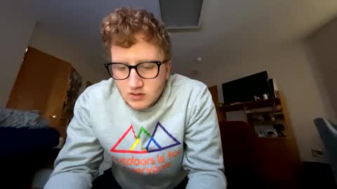 Snapshot of notthis2005 chatting on January 28, 6:17 pm NotThis online show from January 28, 6:17 pm