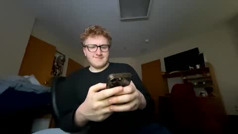 Snapshot of notthis2005 chatting on February 3, 8:57 pm NotThis online show from February 3, 8:57 pm