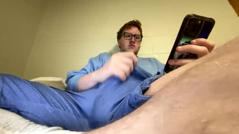 Snapshot of notthis2005 chatting on March 4, 3:37 pm NotThis online show from March 4, 3:37 pm