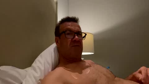 Nottsaust online show from February 27, 3:59 pm