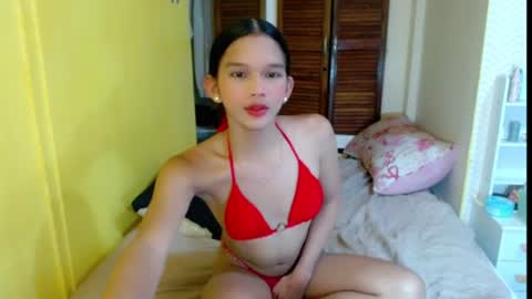Snapshot of nova_licious chatting on June 24, 5:45 pm nova_licious online show from June 24, 5:45 pm