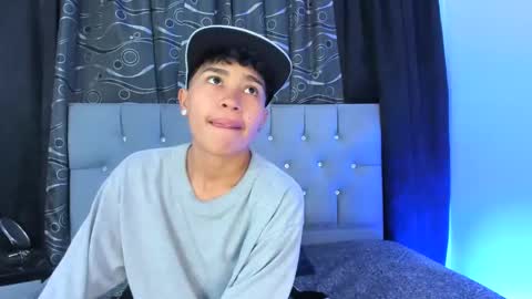 Snapshot of nova_sex1 chatting on December 21, 4:52 am nova online show from December 21, 4:52 am