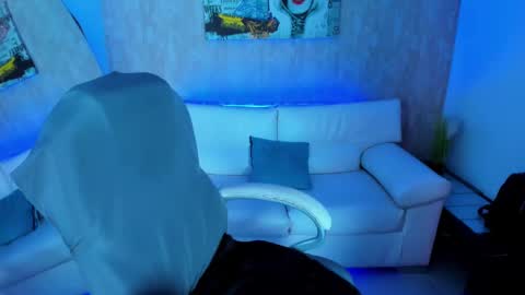 Snapshot of nova_sex1 chatting on November 9, 5:39 am nova online show from November 9, 5:39 am