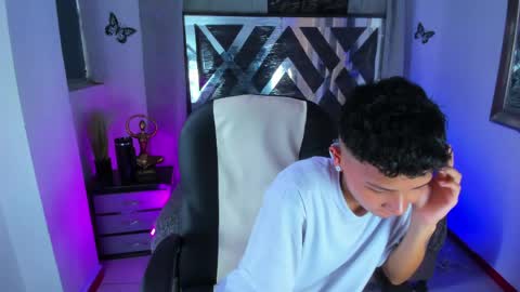 Snapshot of nova_sex1 chatting on May 8, 9:09 pm nova online show from May 8, 9:09 pm