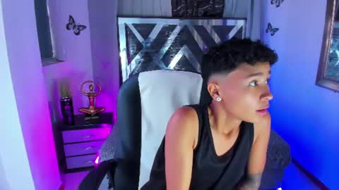 Snapshot of nova_sex1 chatting on June 12, 9:25 pm nova online show from June 12, 9:25 pm
