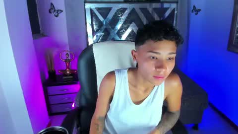 Snapshot of nova_sex1 chatting on June 16, 10:12 pm nova online show from June 16, 10:12 pm