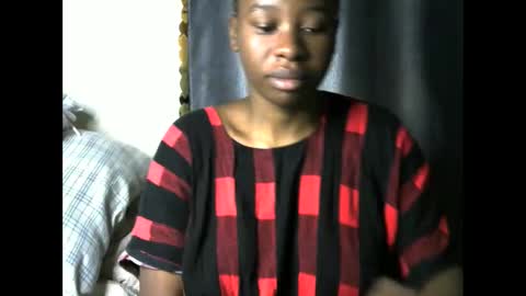 Snapshot of novaah chatting on June 4, 2:50 am novaah online show from June 4, 2:50 am