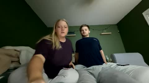 novaandjett online show from March 17, 4:06 am