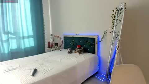 Nova online show from September 22, 10:39 am