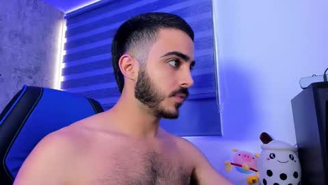 Snapshot of novacry chatting on October 7, 11:51 am Nova online show from October 7, 11:51 am