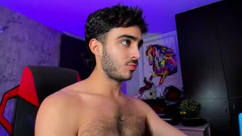 Snapshot of novacry chatting on January 9, 1:03 pm Nova online show from January 9, 1:03 pm