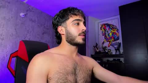 Snapshot of novacry chatting on February 6, 7:17 pm Nova online show from February 6, 7:17 pm