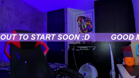 Snapshot of novacry chatting on March 3, 12:00 pm Nova online show from March 3, 12:00 pm