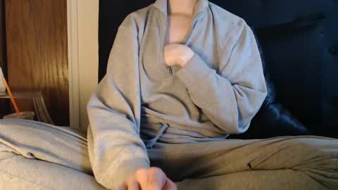 Snapshot of novafrey chatting on January 4, 9:20 pm Olivia online show from January 4, 9:20 pm