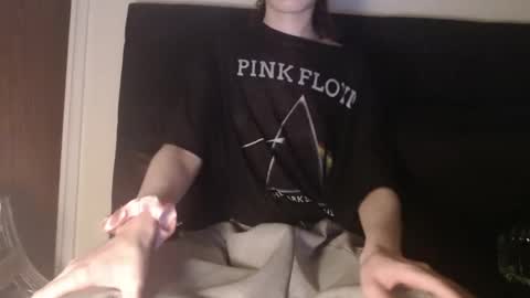 Snapshot of novafrey chatting on March 5, 3:29 am Olivia online show from March 5, 3:29 am