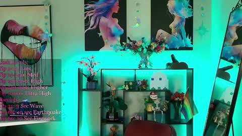 Snapshot of novaharper chatting on November 24, 4:23 am Nova Harper online show from November 24, 4:23 am