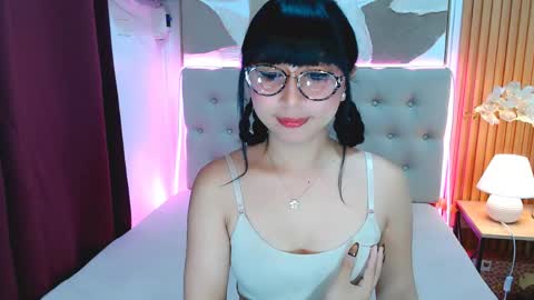 novalustre69 online show from April 27, 4:27 pm