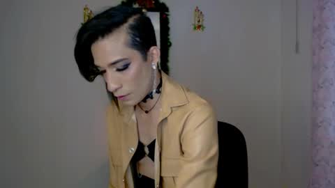 Nova...  online show from December 4, 11:02 pm