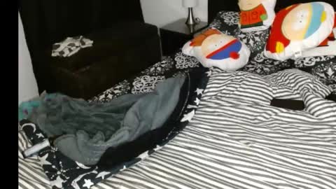 novaperotti online show from December 1, 4:50 am