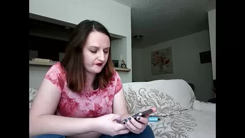 Snapshot of novarose233609 chatting on January 1, 6:26 am novarose233609 online show from January 1, 6:26 am