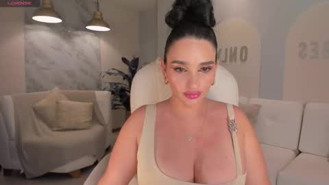 Nova online show from December 2, 8:59 pm