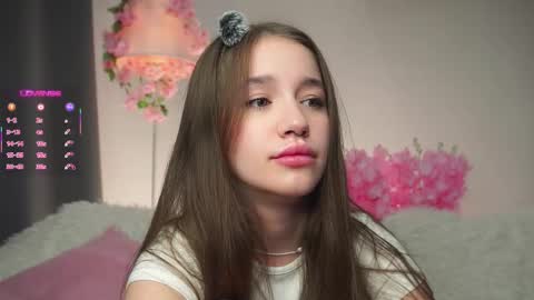 Dina online show from October 12, 1:04 am