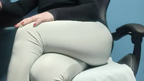 nowandimmediately online show from February 7, 12:47 am