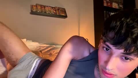 Snapshot of noxnude chatting on December 16, 11:21 pm noxnude online show from December 16, 11:21 pm