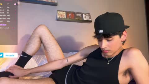 noxnude online show from April 27, 10:41 pm