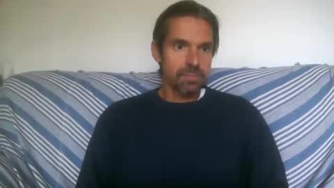 Snapshot of nudebeach222 chatting on November 13, 1:43 pm nudebeach222 online show from November 13, 1:43 pm