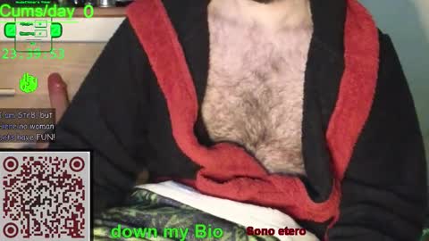 Snapshot of nudechiller chatting on February 15, 10:39 pm Vinz... online show from February 15, 10:39 pm