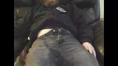 Snapshot of nudestud887 chatting on January 17, 9:28 pm nudestud887 online show from January 17, 9:28 pm