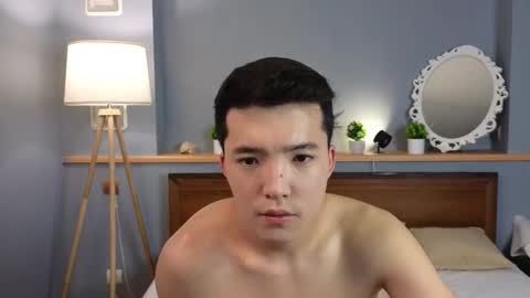 Snapshot of nudetension chatting on September 14, 11:42 am Maks online show from September 14, 11:42 am