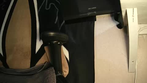 Snapshot of nudusmaximus chatting on February 11, 1:20 am nudusmaximus online show from February 11, 1:20 am