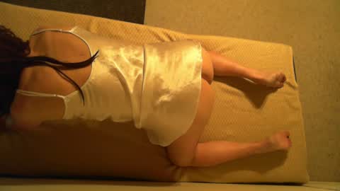 Nuisette007 online show from December 9, 9:39 am