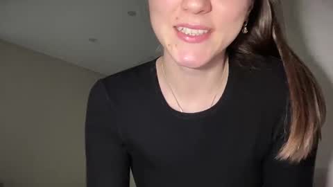 Snapshot of nursedoll chatting on February 5, 3:49 pm Ema online show from February 5, 3:49 pm