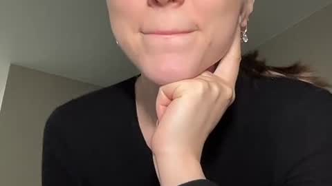 Snapshot of nursedoll chatting on February 9, 4:55 pm Ema online show from February 9, 4:55 pm