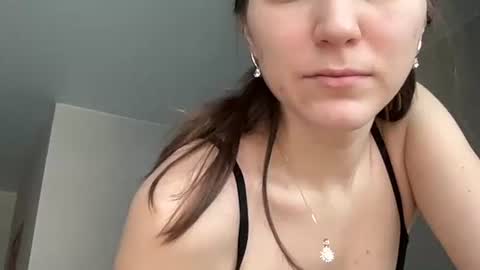 Snapshot of nursedoll chatting on February 12, 11:16 am Ema online show from February 12, 11:16 am